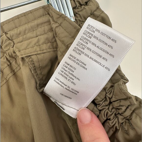 Anthropologie Women's Packable Parachute Pants - Picture 5 of 8